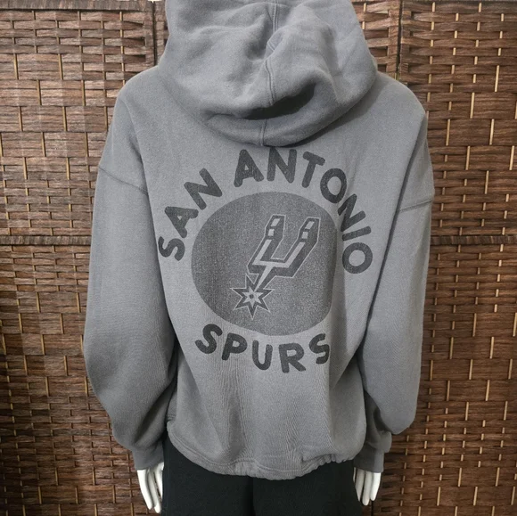 San Antonio Spurs Hoodie - Picture 4 of 14